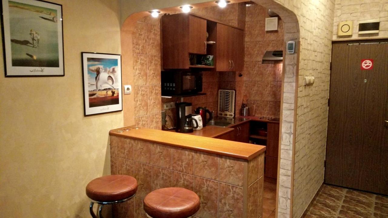 Rompromo Plus Accommodation Βουκουρέστι Εξωτερικό φωτογραφία