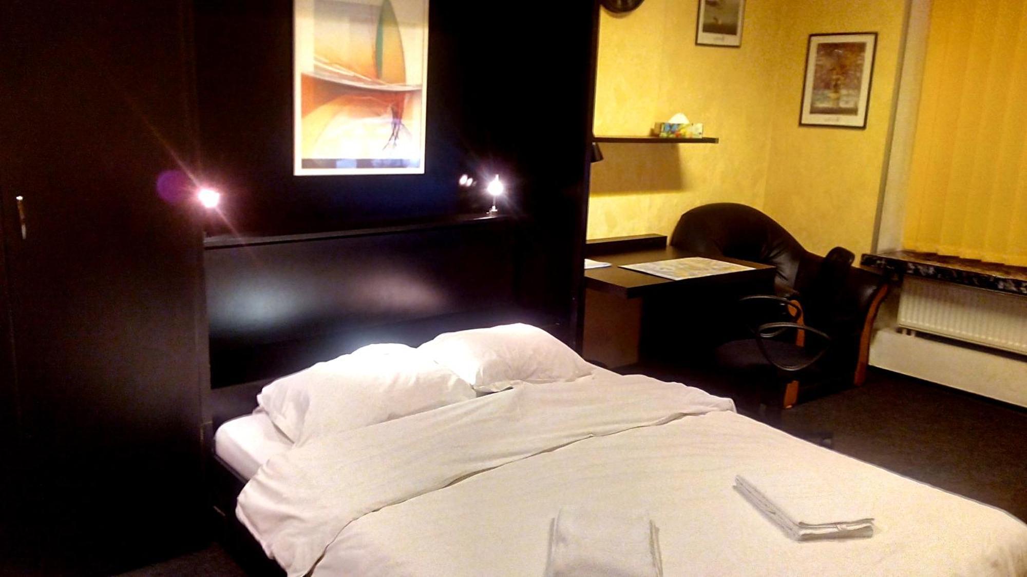 Rompromo Plus Accommodation Βουκουρέστι Εξωτερικό φωτογραφία