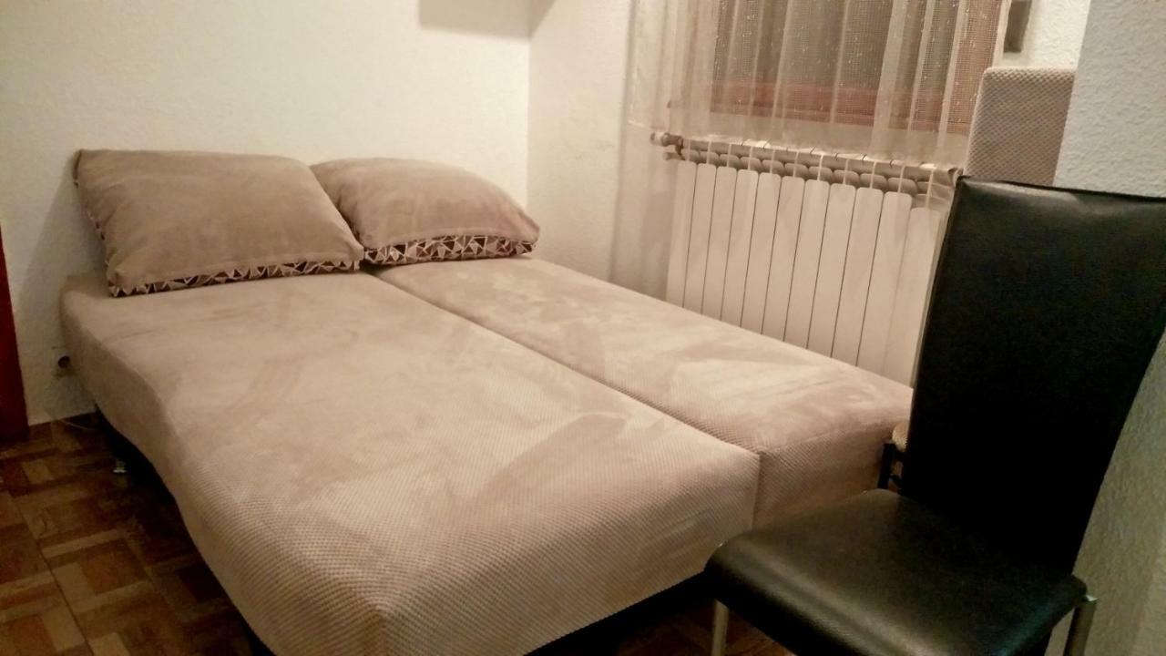 Rompromo Plus Accommodation Βουκουρέστι Εξωτερικό φωτογραφία
